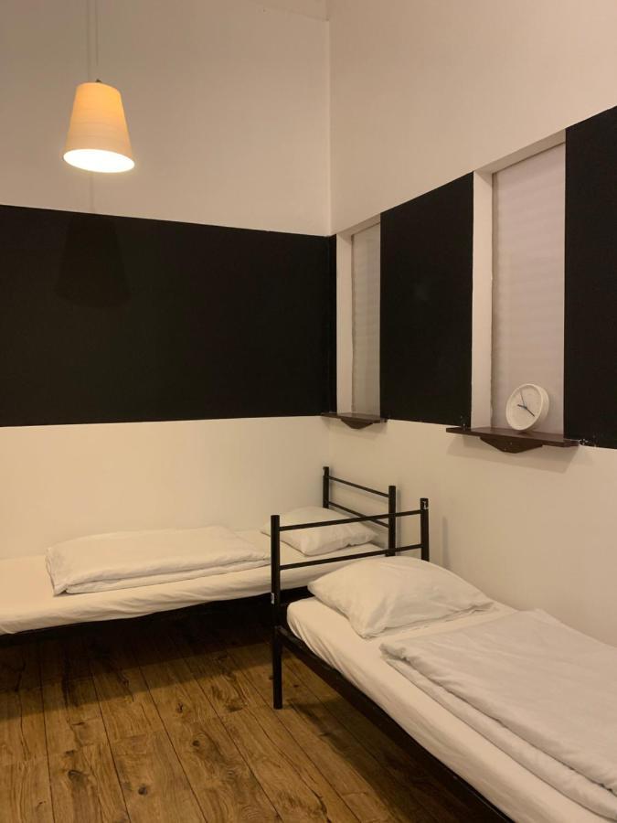 Viki Apartment Краків Екстер'єр фото