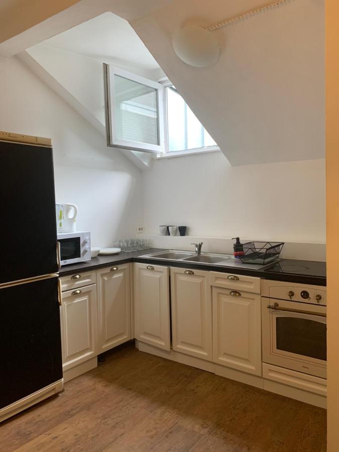 Viki Apartment Краків Екстер'єр фото